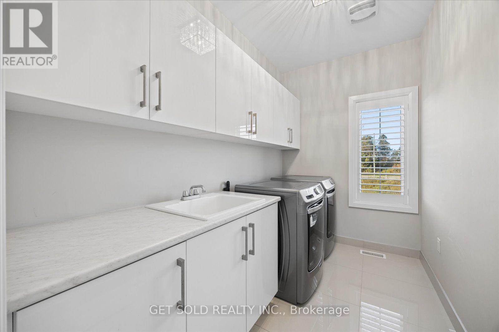 34 Huggins Drive, Whitby, Ontario  L1P 0N4 - Photo 28 - E13869170