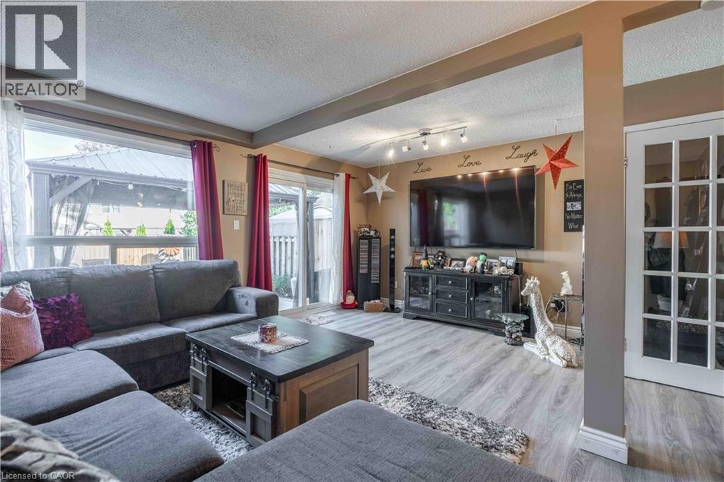 98 Memorial Avenue, Stoney Creek, Ontario  L8G 4C7 - Photo 14 - 40866421