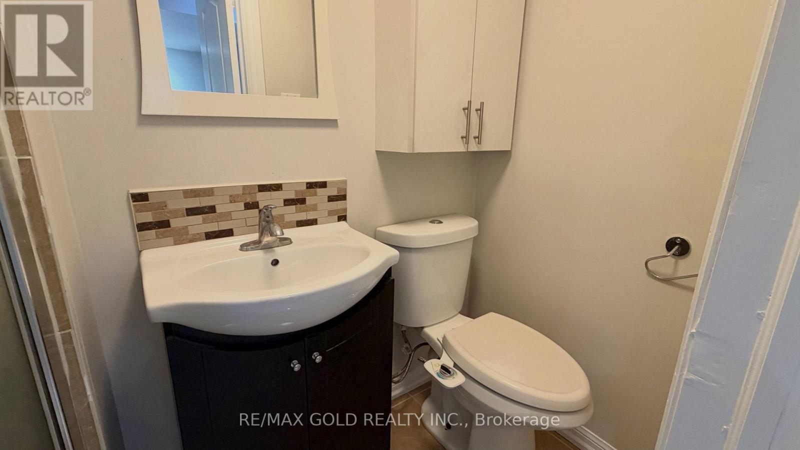 244 Brisdale Drive, Brampton, Ontario  L7A 2T3 - Photo 14 - W13859984