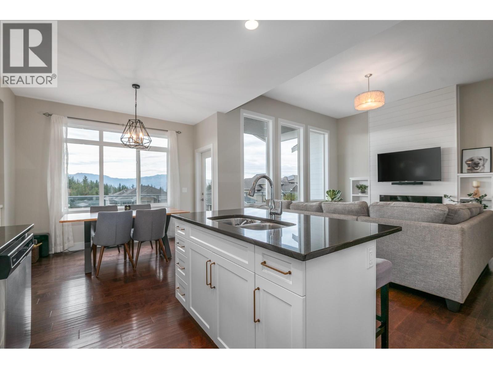2420 Tallus Heights Drive, West Kelowna, British Columbia  V4T 3M2 - Photo 16 - 10402263