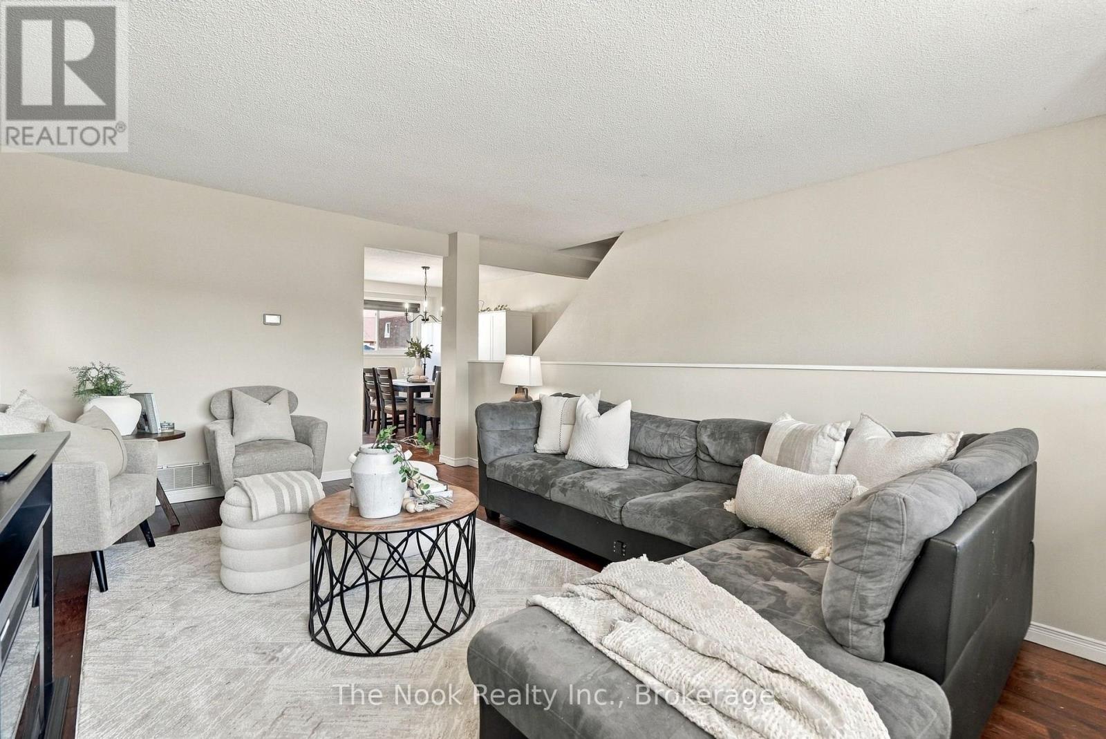 49 - 966 Adelaide Avenue E, Oshawa, Ontario  L1K 1L2 - Photo 6 - E13871596