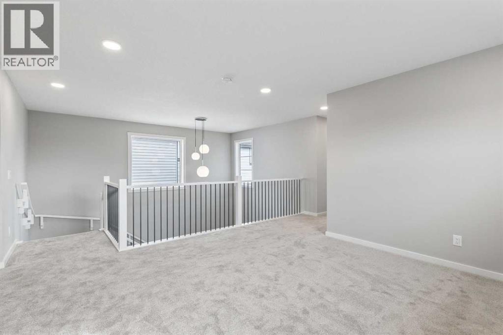 111 Heritage Ridge, Cochrane, Alberta  T4C 2J8 - Photo 18 - A2348731
