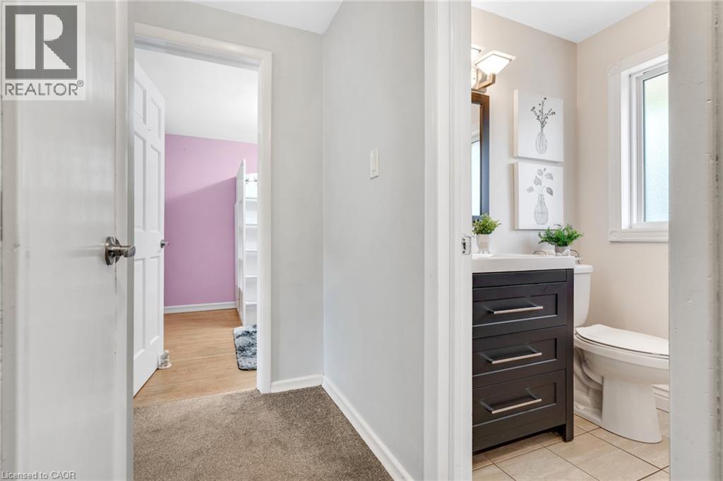1708 Franklin Boulevard, Cambridge, Ontario  N3C 1P1 - Photo 18 - 40868710
