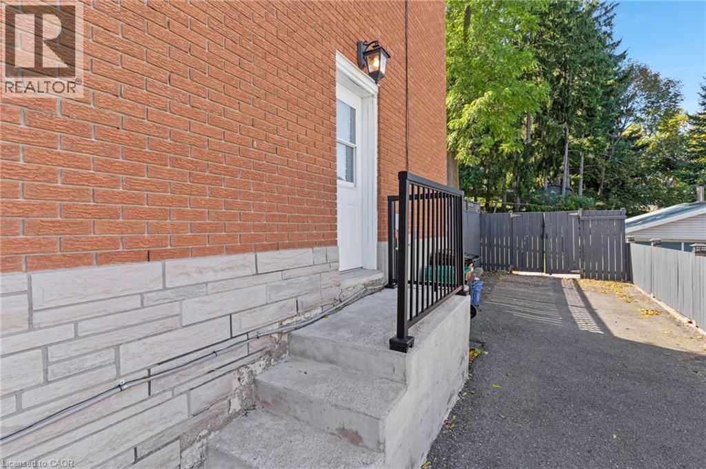 1708 Franklin Boulevard, Cambridge, Ontario  N3C 1P1 - Photo 5 - 40868710