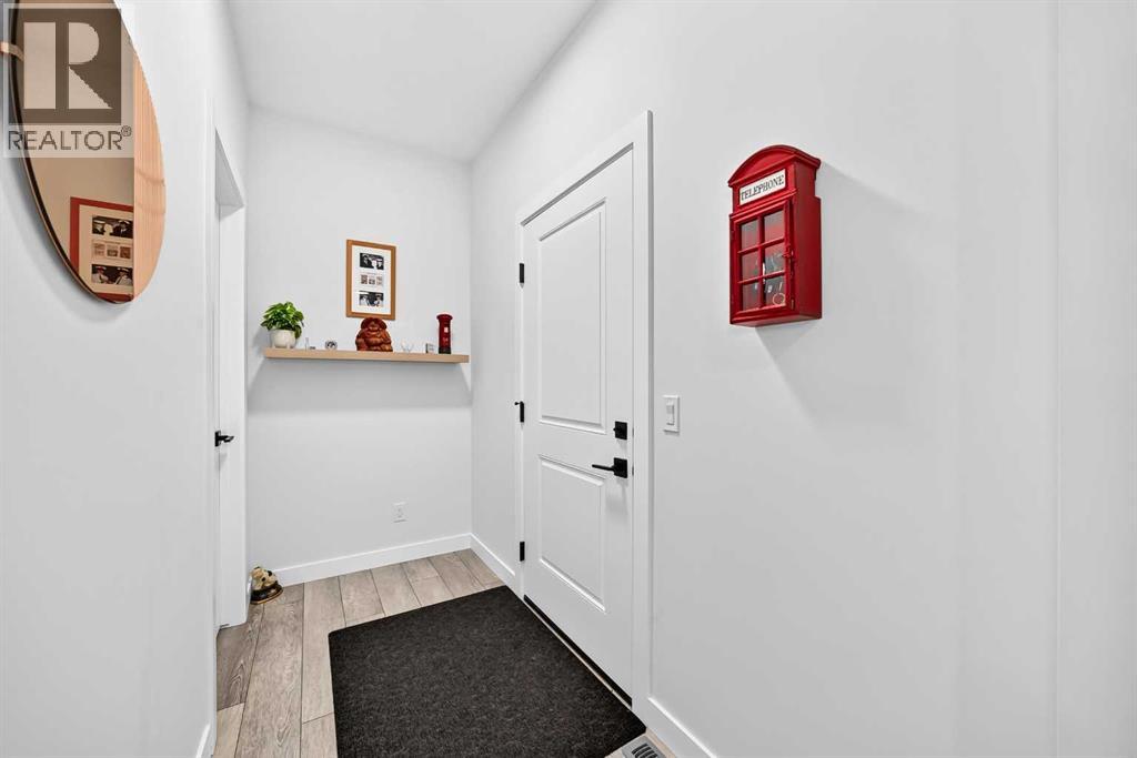 19 Versant View SW, Calgary, Alberta  T2Y 0W9 - Photo 19 - A2349209