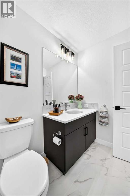 19 Versant View SW, Calgary, Alberta  T2Y 0W9 - Photo 32 - A2349209