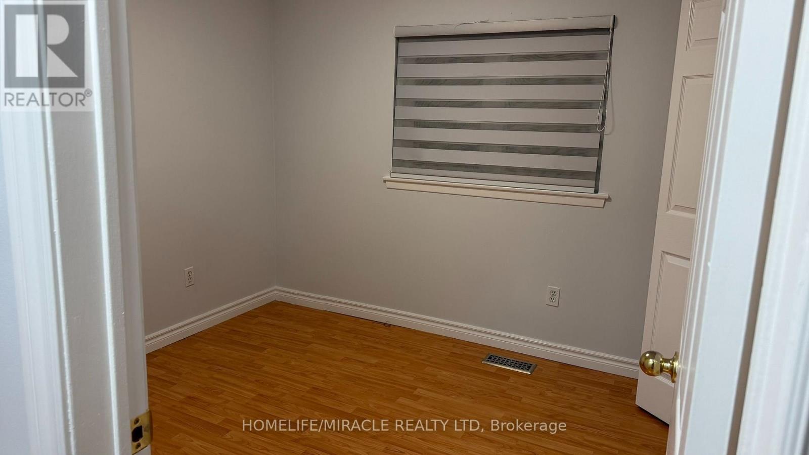 89 Dunsfold Drive, Toronto, Ontario  M1B 1T5 - Photo 17 - E13871582