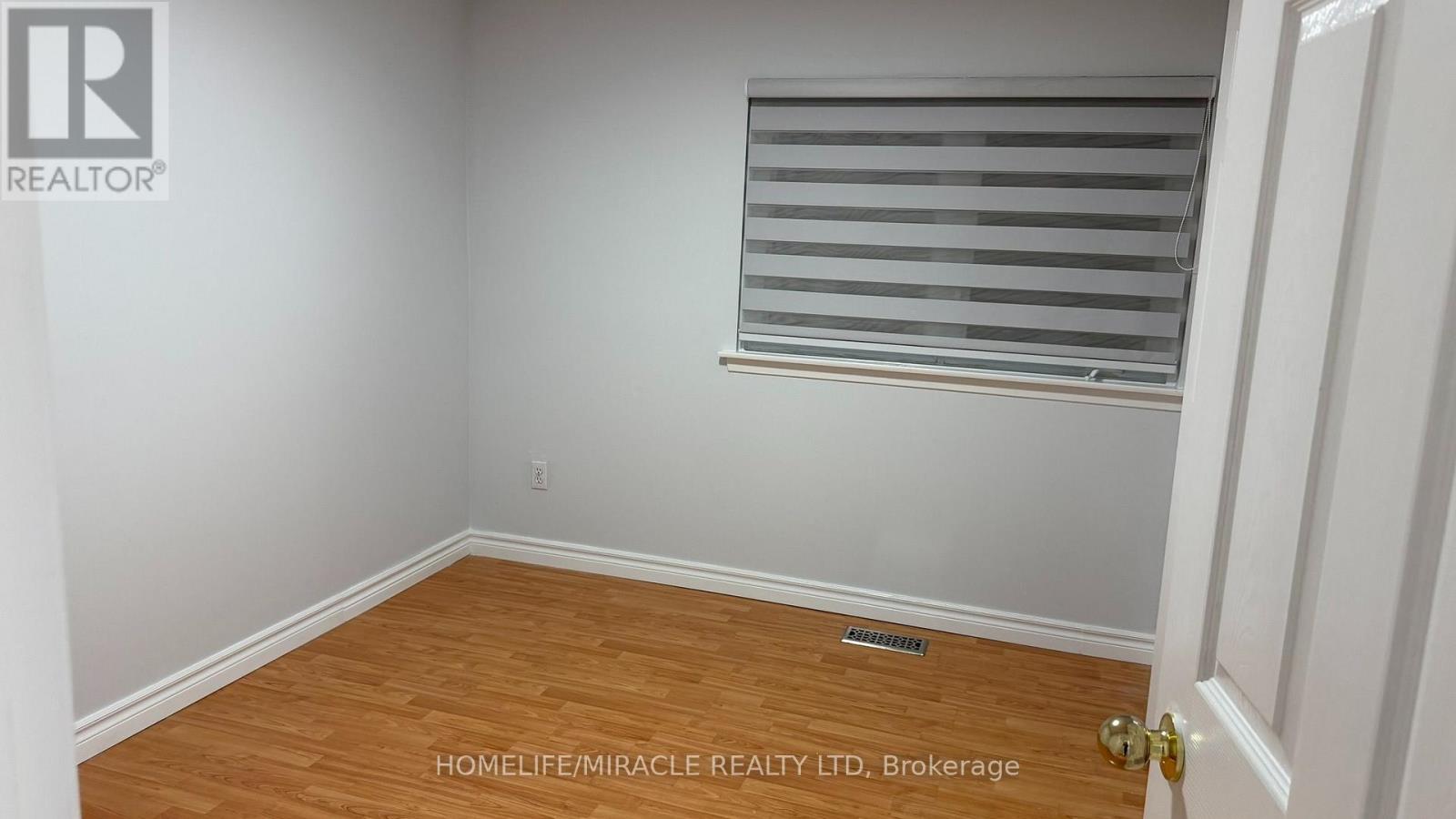 89 Dunsfold Drive, Toronto, Ontario  M1B 1T5 - Photo 19 - E13871582