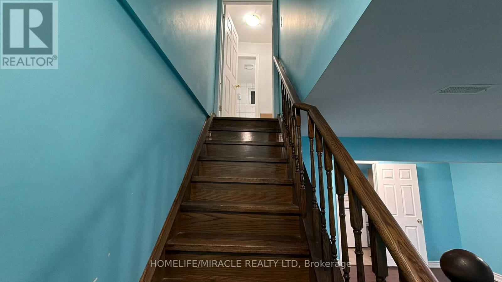 89 Dunsfold Drive, Toronto, Ontario  M1B 1T5 - Photo 24 - E13871582