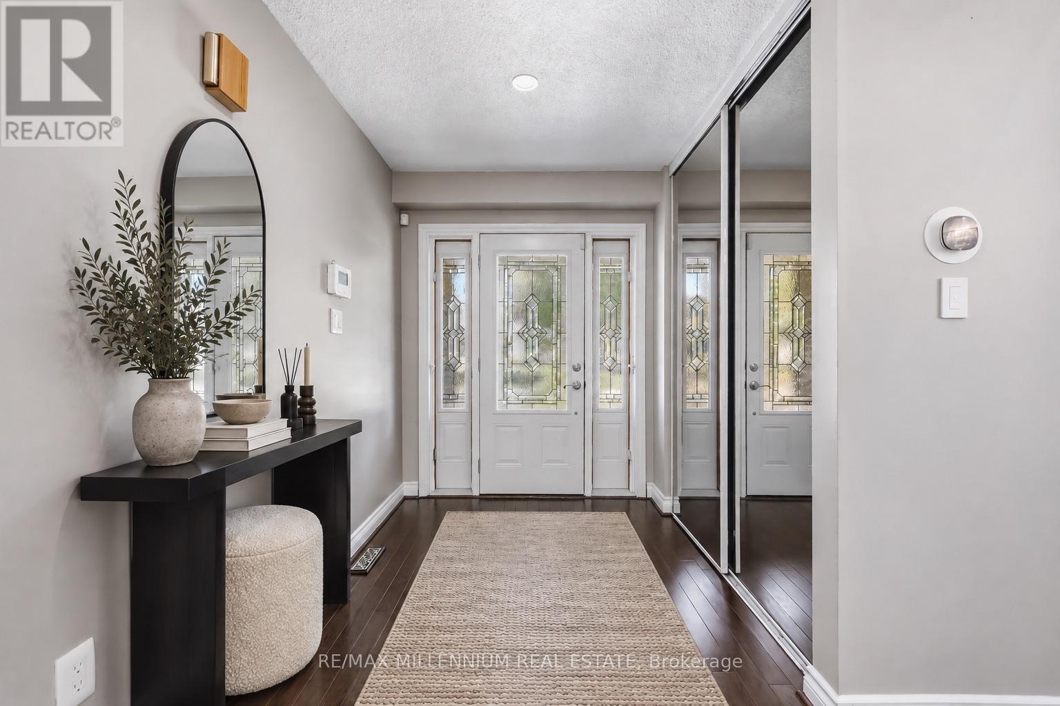 1855 Malden Crescent, Pickering, Ontario  L1V 3G3 - Photo 3 - E13871612