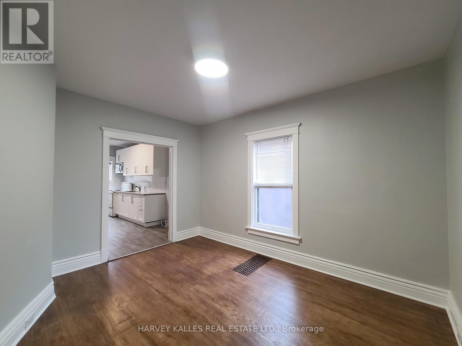 Main - 1450 Dundas Street E, Toronto, Ontario  M4M 1S8 - Photo 6 - E13871710