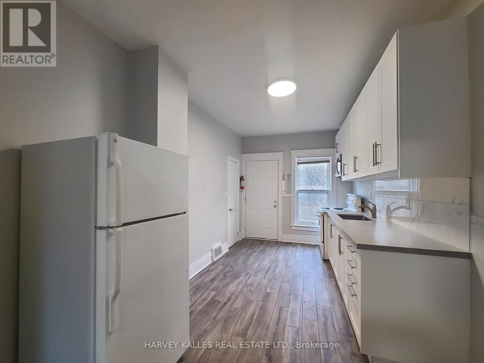 Main - 1450 Dundas Street E, Toronto, Ontario  M4M 1S8 - Photo 8 - E13871710