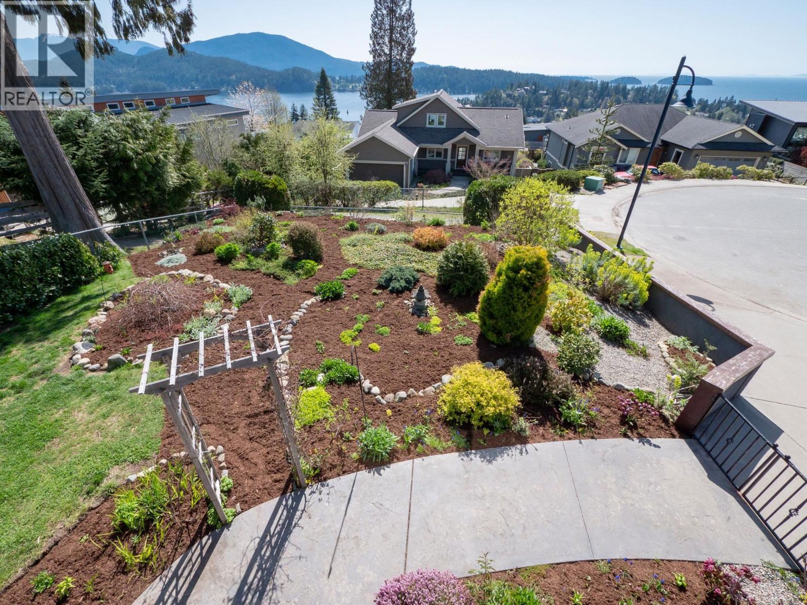 496 Spyglass Place, Gibsons, British Columbia  V0N 1V9 - Photo 33 - R3173265