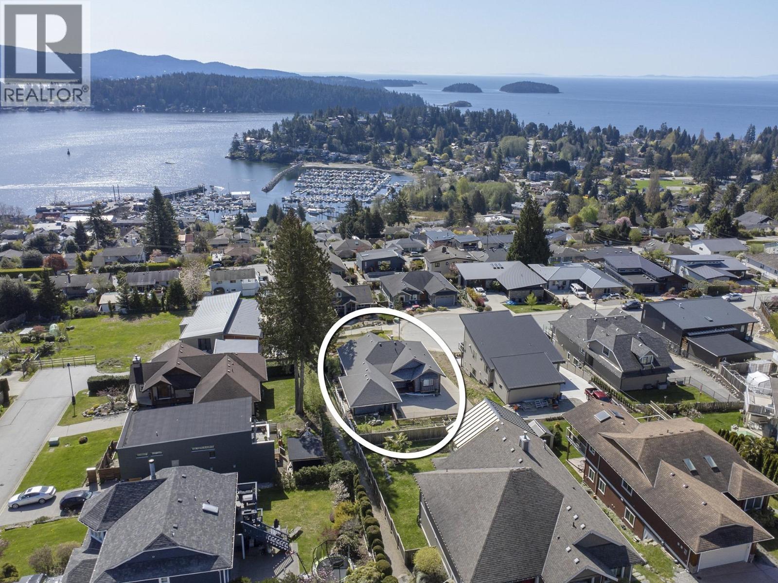 496 Spyglass Place, Gibsons, British Columbia  V0N 1V9 - Photo 37 - R3173265