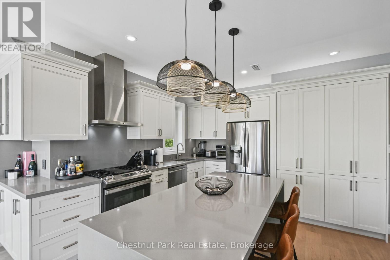 658 Johnston Park Avenue, Collingwood, Ontario  L9Y 5C7 - Photo 19 - S13871674