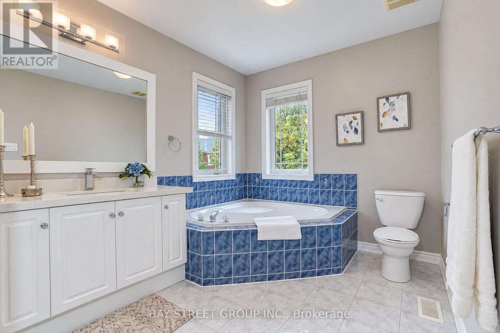 207 Farmstead Road, Richmond Hill (Rouge Woods), Ontario  L4S 2J6 - Photo 27 - N13871700