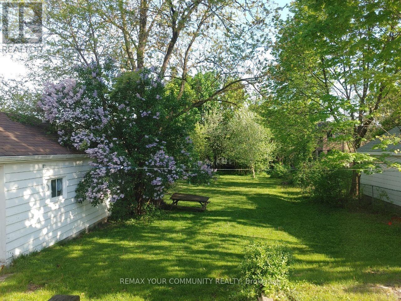 Basement - 82 Caines Avenue, Toronto, Ontario  M2R 2L3 - Photo 10 - C13860102