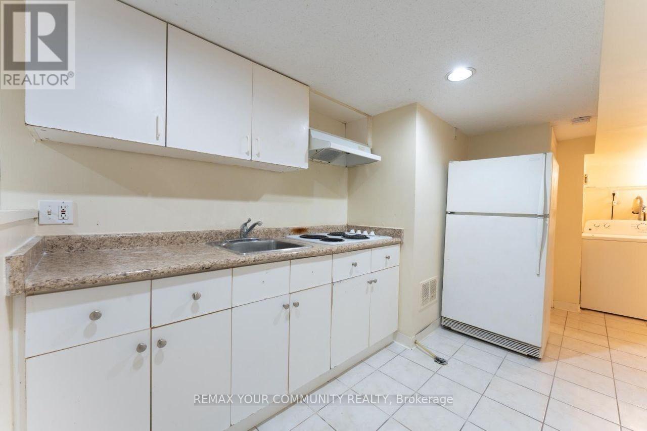 Basement - 82 Caines Avenue, Toronto, Ontario  M2R 2L3 - Photo 7 - C13860102