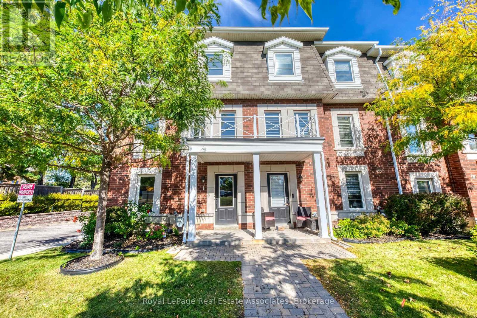 1 - 2375 TRUSCOTT DRIVE, mississauga (clarkson), Ontario