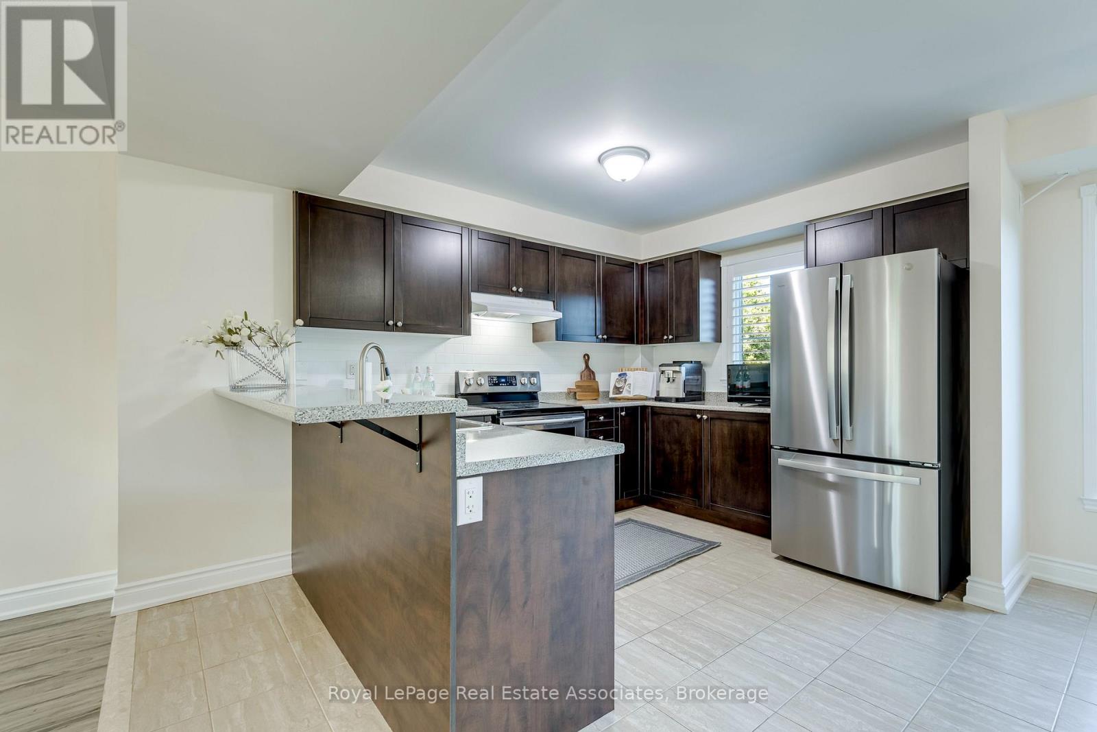 1 - 2375 Truscott Drive, Mississauga, Ontario  L5J 2B1 - Photo 12 - W13871598