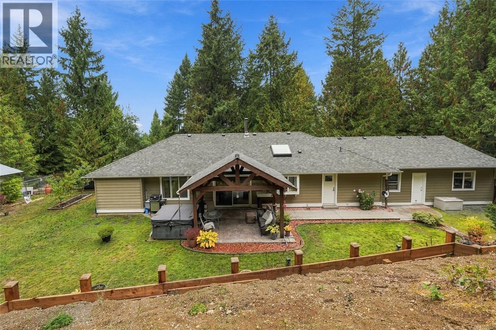 1580 Meadowood Way