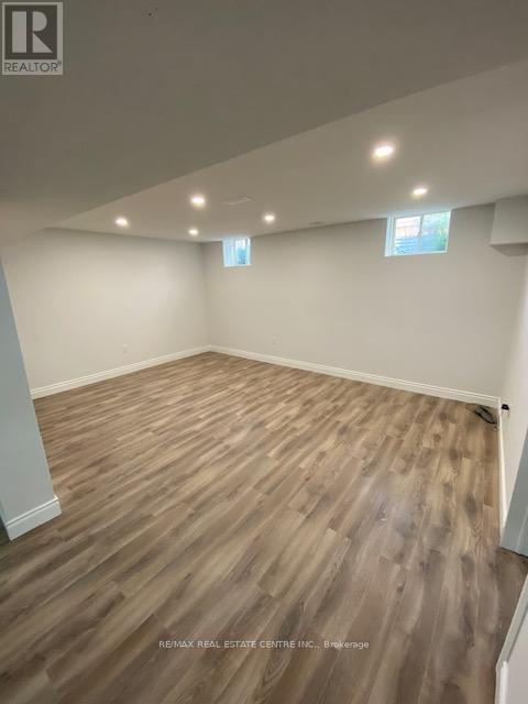 8 Old Cleeve Crescent, Brampton (Northwest Brampton), Ontario  L7A 0B5 - Photo 12 - W13871624
