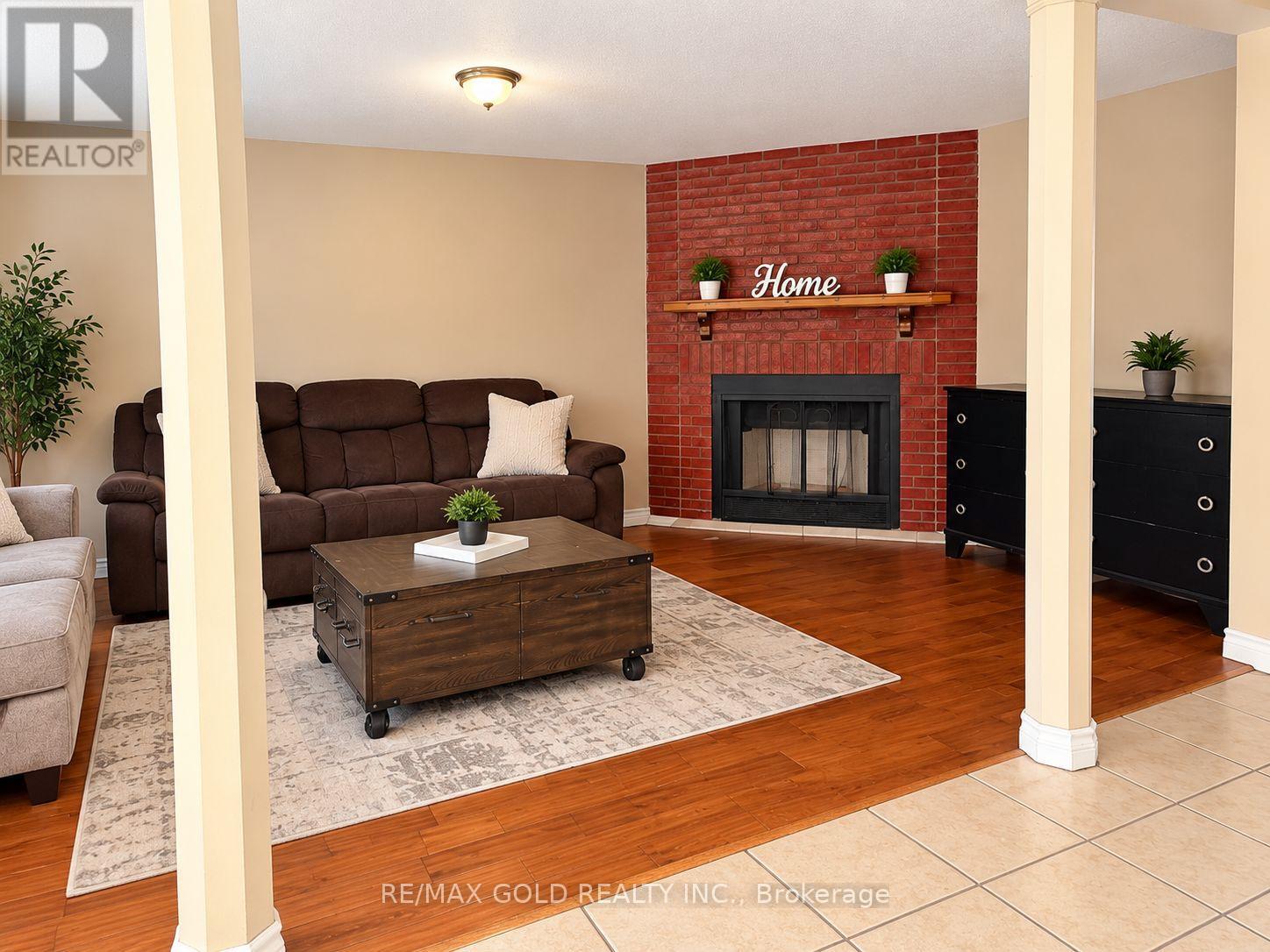 46 Songsparrow Drive, Brampton (Fletcher's Creek South), Ontario  L6Y 3Z7 - Photo 5 - W13871666