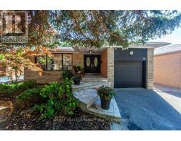 66 DECARIE CIRCLE, Toronto, Ontario