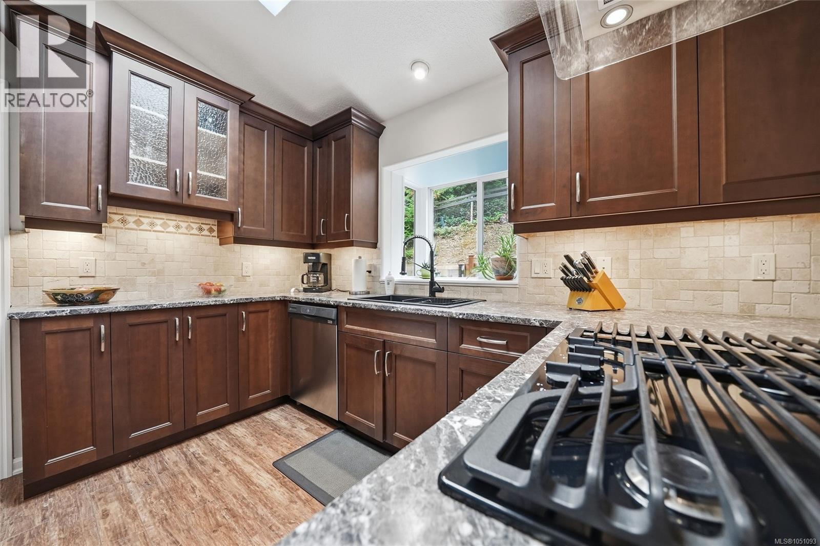 1580 Meadowood Way
