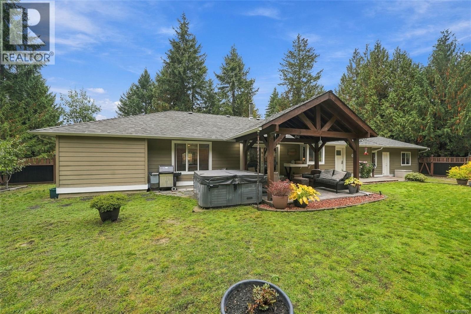 1580 Meadowood Way