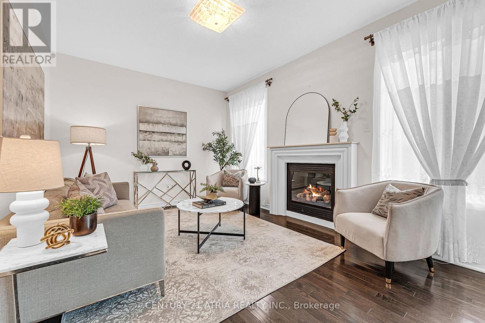 468 KWAPIS BOULEVARD, Newmarket, Ontario