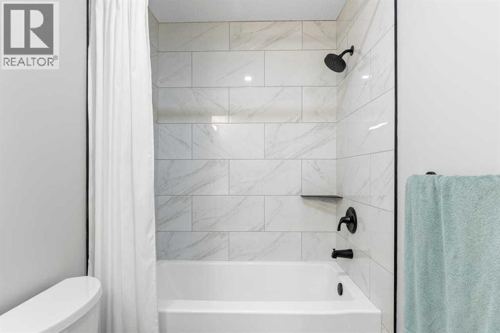 161 Highview Gate SE, Airdrie, Alberta  T4A 3L6 - Photo 43 - A2346959