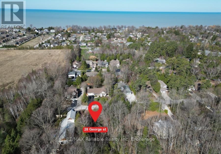28 GEORGE STREET, Bluewater, Ontario