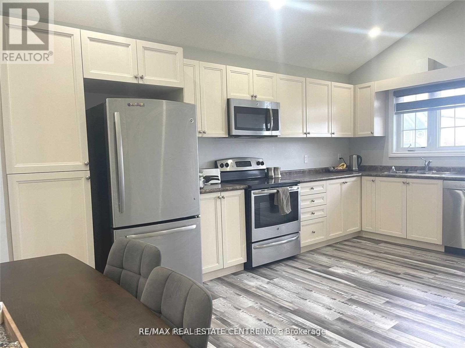 A - 196 Woodbine Avenue, Kitchener, Ontario  N2R 1Y5 - Photo 9 - X13871654