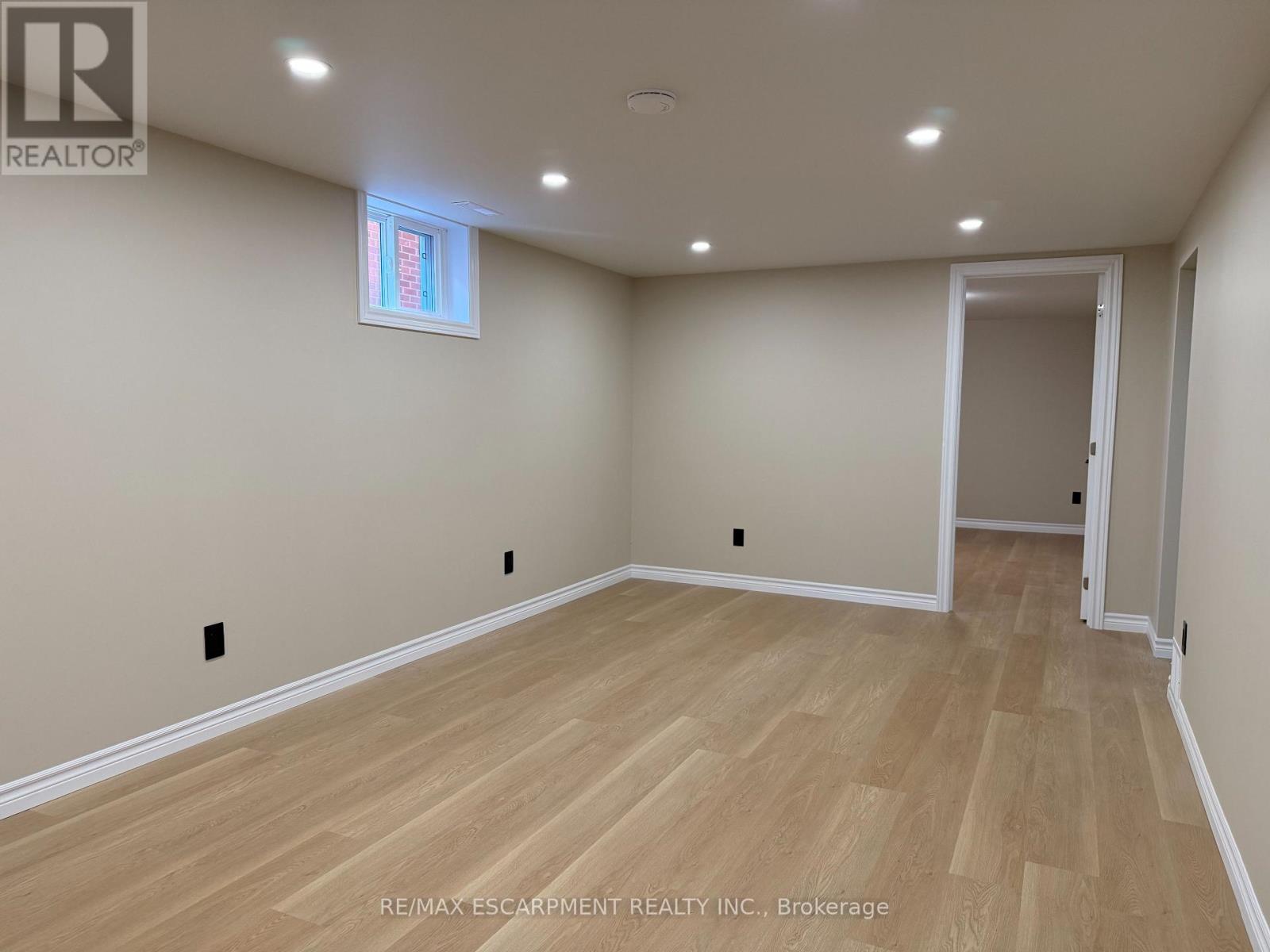 Basement - 904 Maple Avenue, Hamilton (Bartonville), Ontario  L8K 1L4 - Photo 5 - X13871704