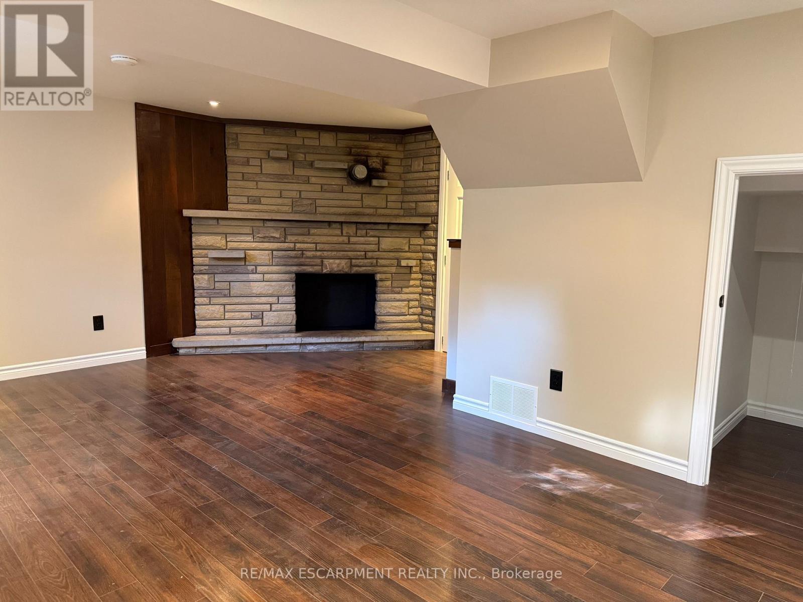 Basement - 904 Maple Avenue, Hamilton (Bartonville), Ontario  L8K 1L4 - Photo 9 - X13871704