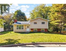 30 Fletcher Court, Fredericton, New Brunswick