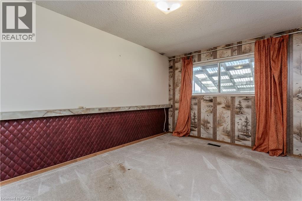 353 Enfield Road, Burlington, Ontario  L7T 4E7 - Photo 19 - 40869369