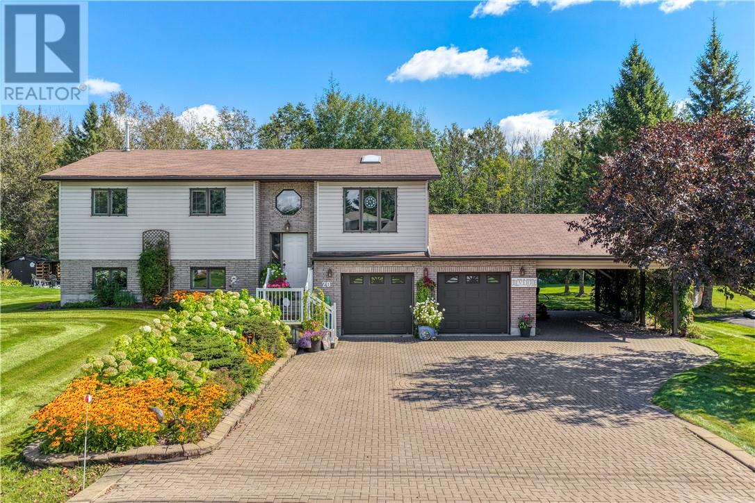 20 Hazel Street, Chelmsford, Ontario  P0M 1L0 - Photo 1 - 2130787