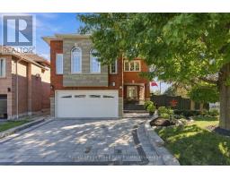 58 PARNELL CRESCENT, Whitby, Ontario