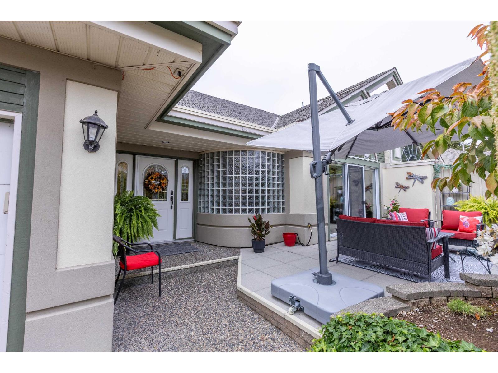 16 4001 OLD CLAYBURN ROAD