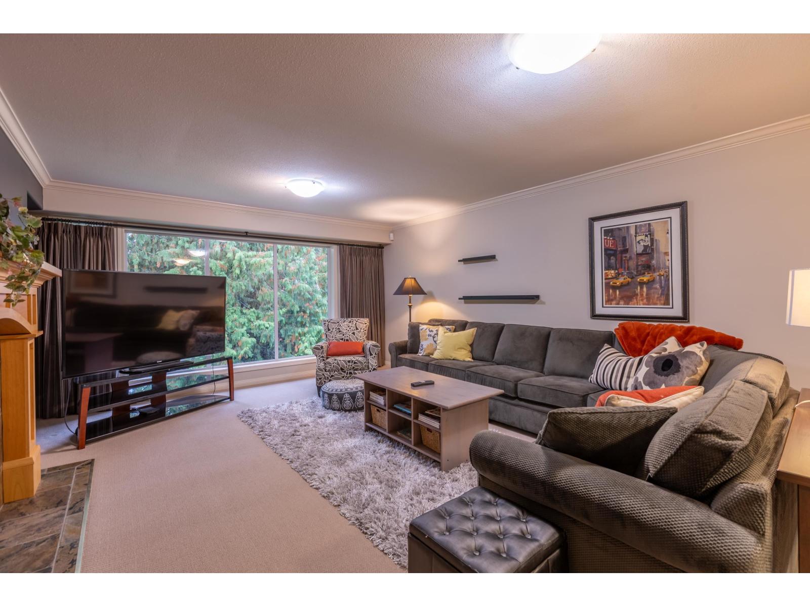16 4001 OLD CLAYBURN ROAD