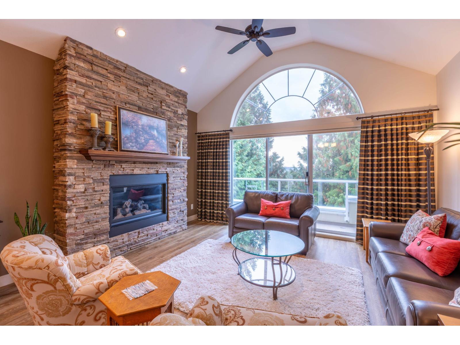 16 4001 OLD CLAYBURN ROAD