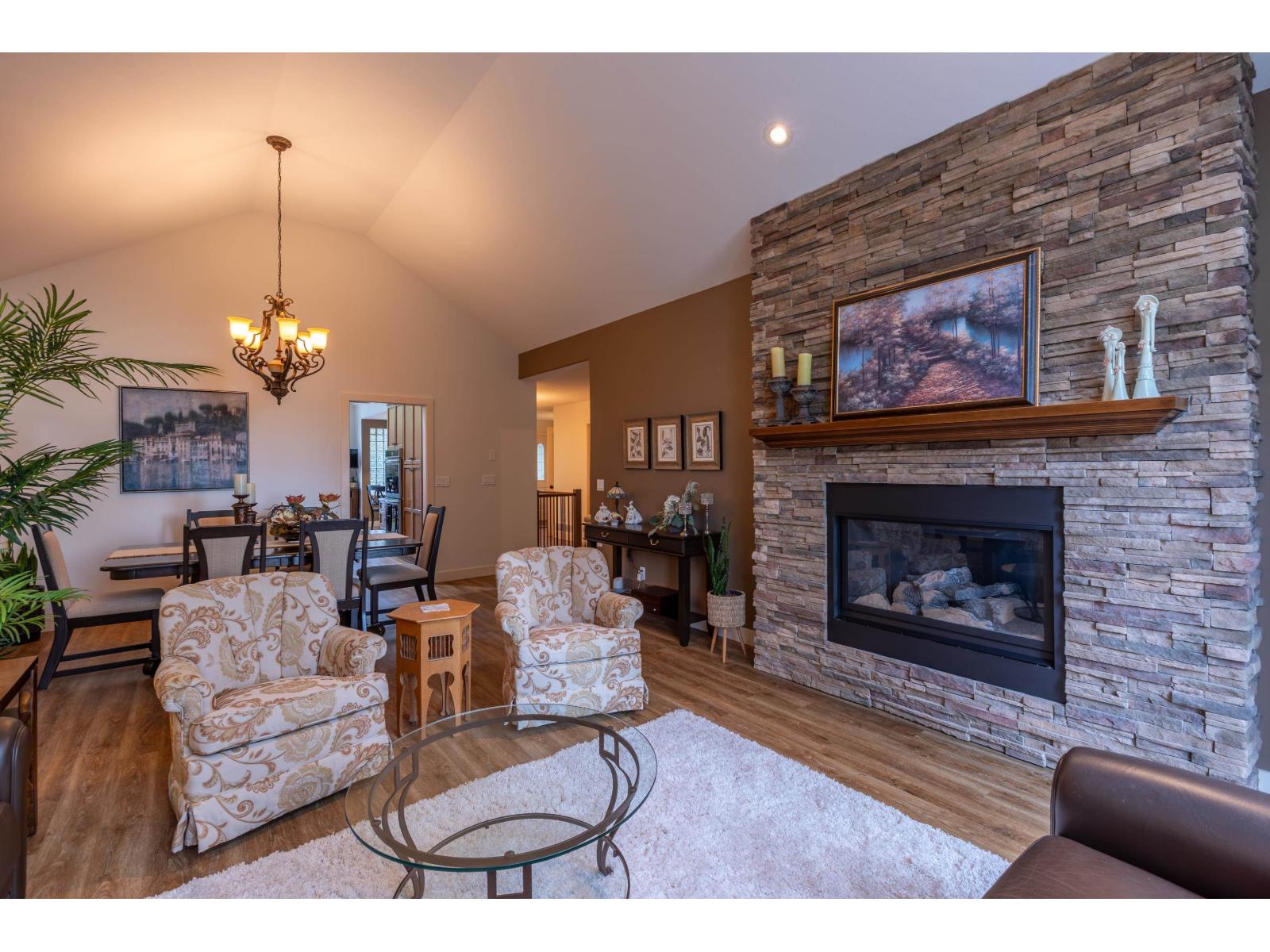 16 4001 OLD CLAYBURN ROAD