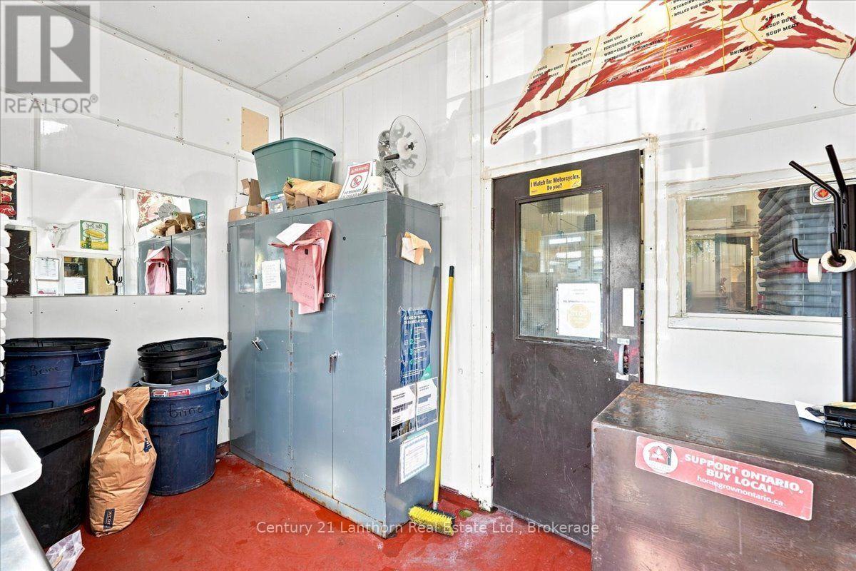282-284 & 286 Wellington Main Street, Prince Edward County, Ontario  K0K 3L0 - Photo 28 - X13871950