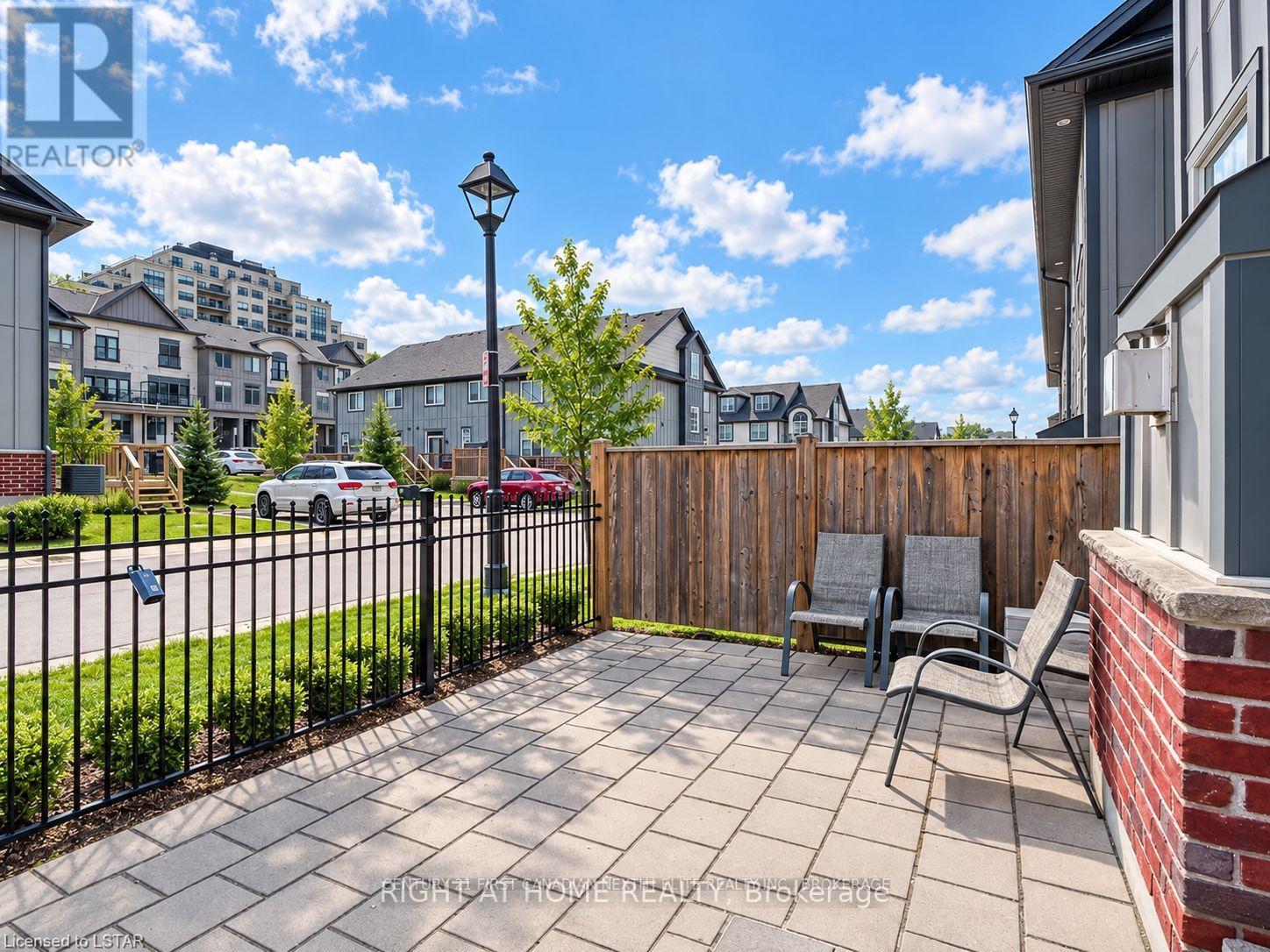 245 Callaway Road, London North, Ontario  N6G 0N8 - Photo 2 - X13872064