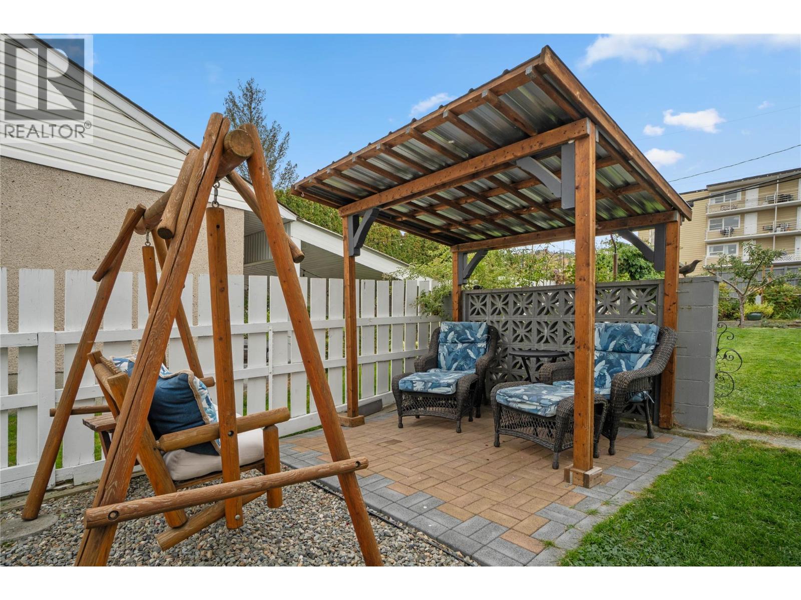 905 MUNRO Street Kamloops Photo 28