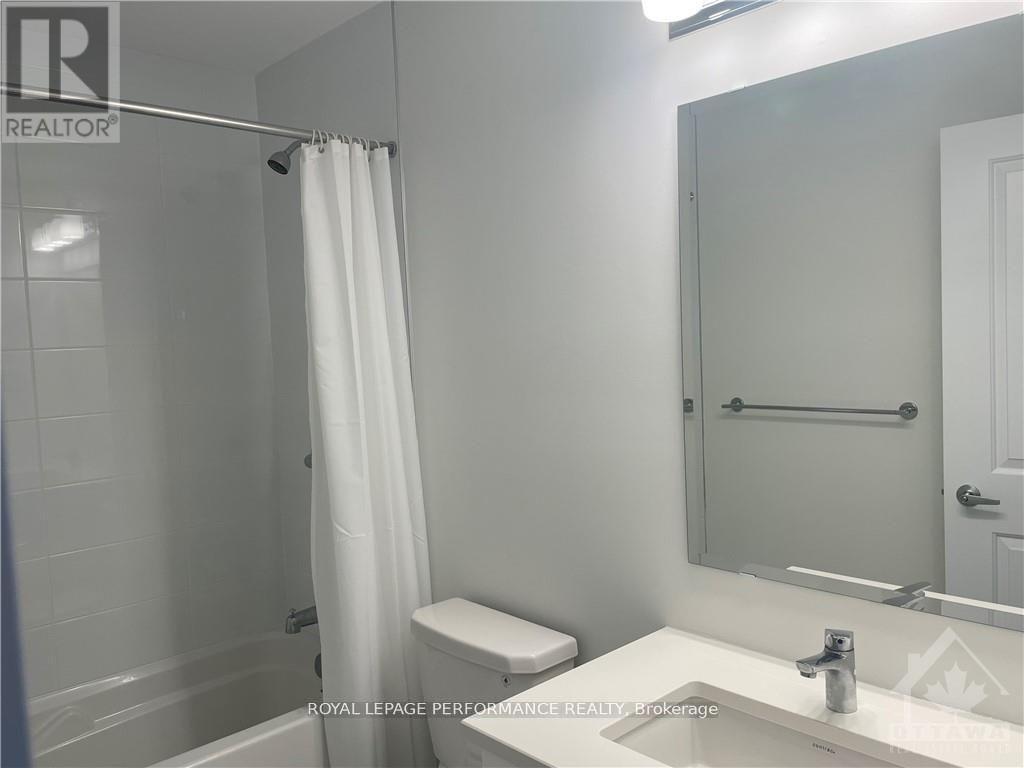1039 Speedvale Court, Ottawa, Ontario  K2T 0P6 - Photo 10 - X13871814