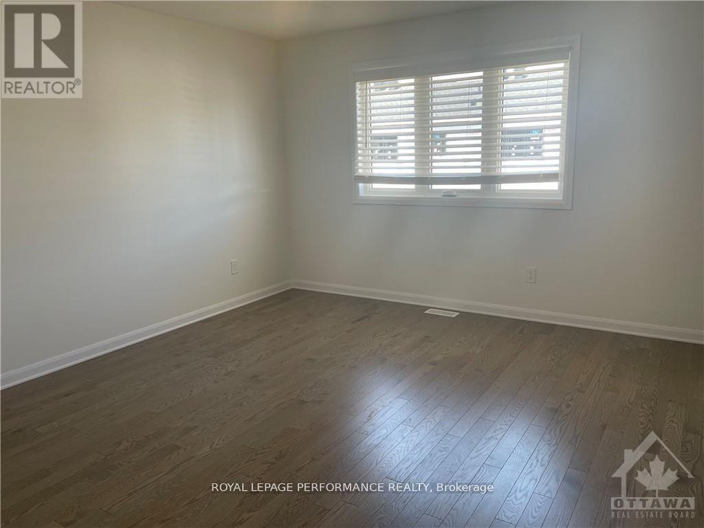 1039 Speedvale Court, Ottawa, Ontario  K2T 0P6 - Photo 16 - X13871814