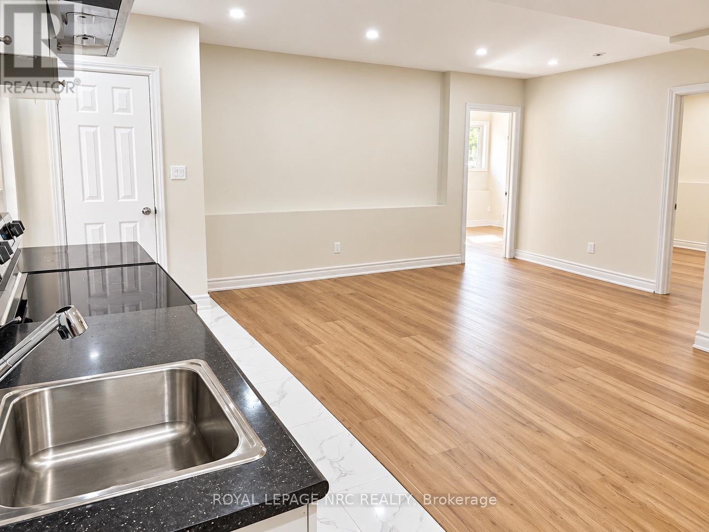 3017 Annalysse Drive, Orillia, Ontario  L3V 8K6 - Photo 5 - S13871790